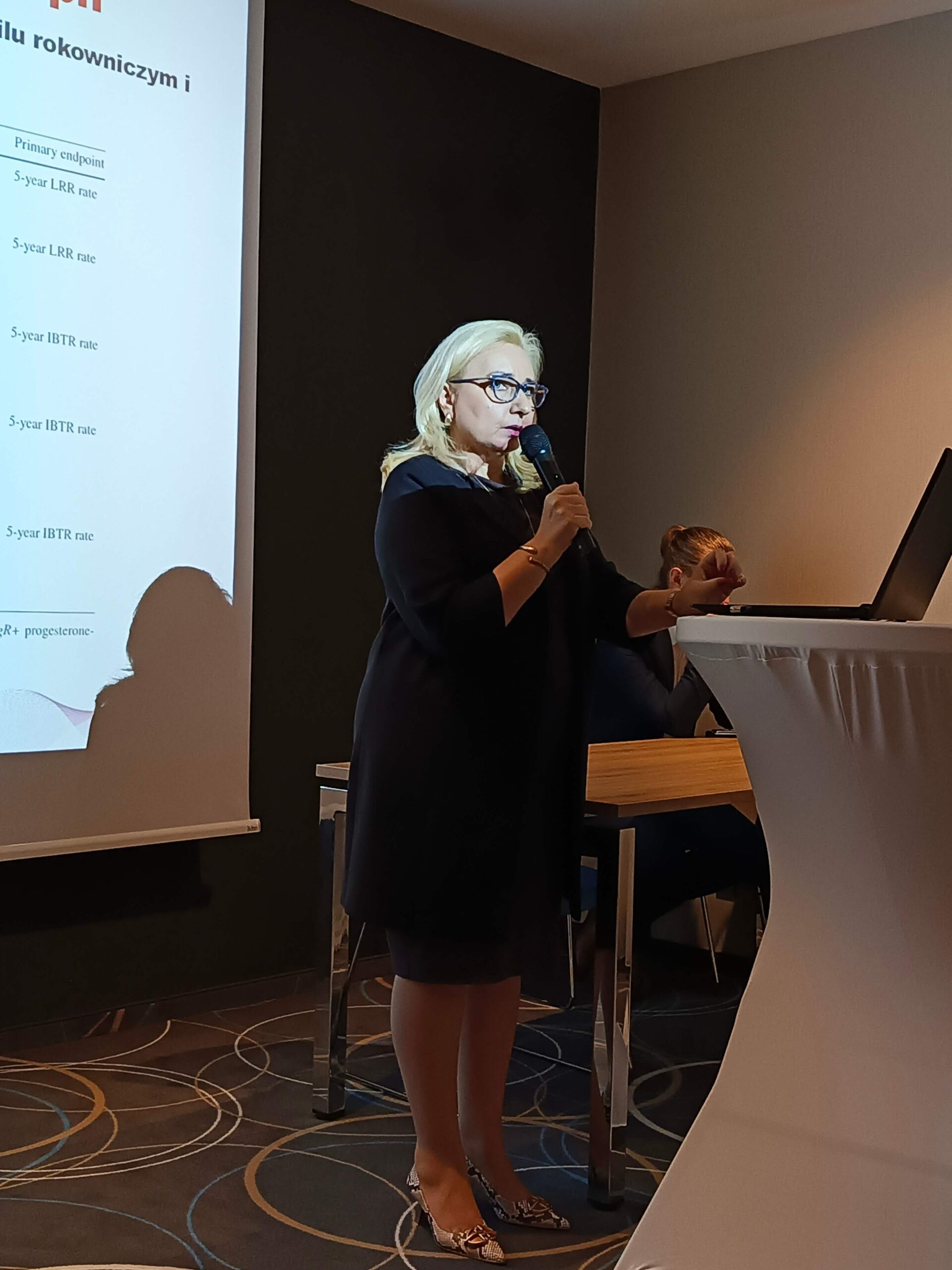 prof. Anna Mucha-Małecka