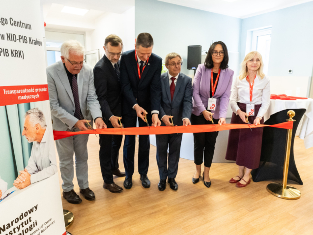 2026-07-03-otwarcie_centrum_wsparcia_badan_klinicznych-77